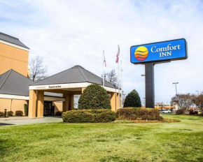  Comfort Inn Near Fort Bragg  Фейетвилл